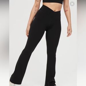 Aerie real me high waisted crossover flare legging NWT